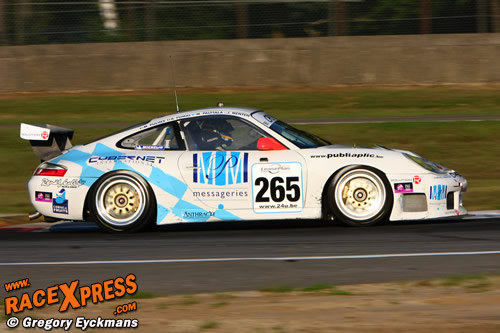 Jos Menten in de Porsche
